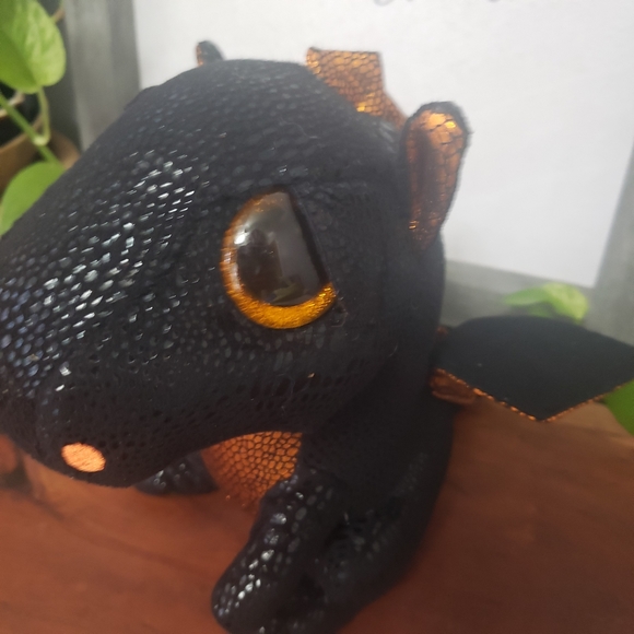 9" Ty Beanie Boo Merlin Dragon Black Orange Shiny 2017 - Picture 8 of 12